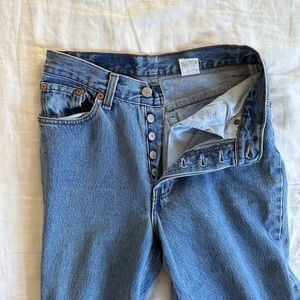 Vintage Levi’s 501 blue button fly made in USA